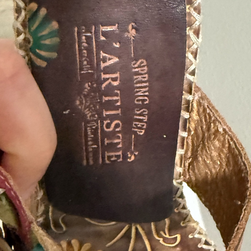 L’Artiste by Spring Step Leather Flower Sandals Size 36 (US 5.5–6) - Picture 4 of 6
